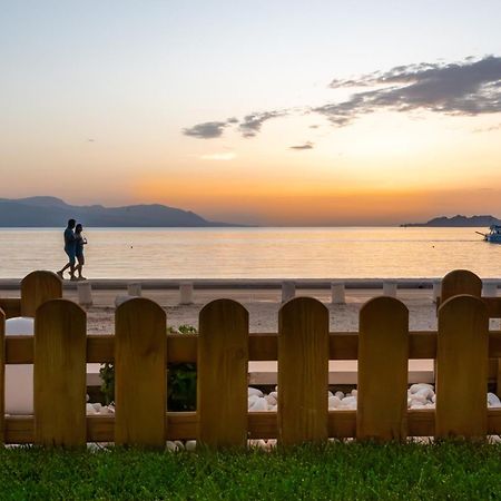 Loutraki Sea Sunset Apartment Exterior foto